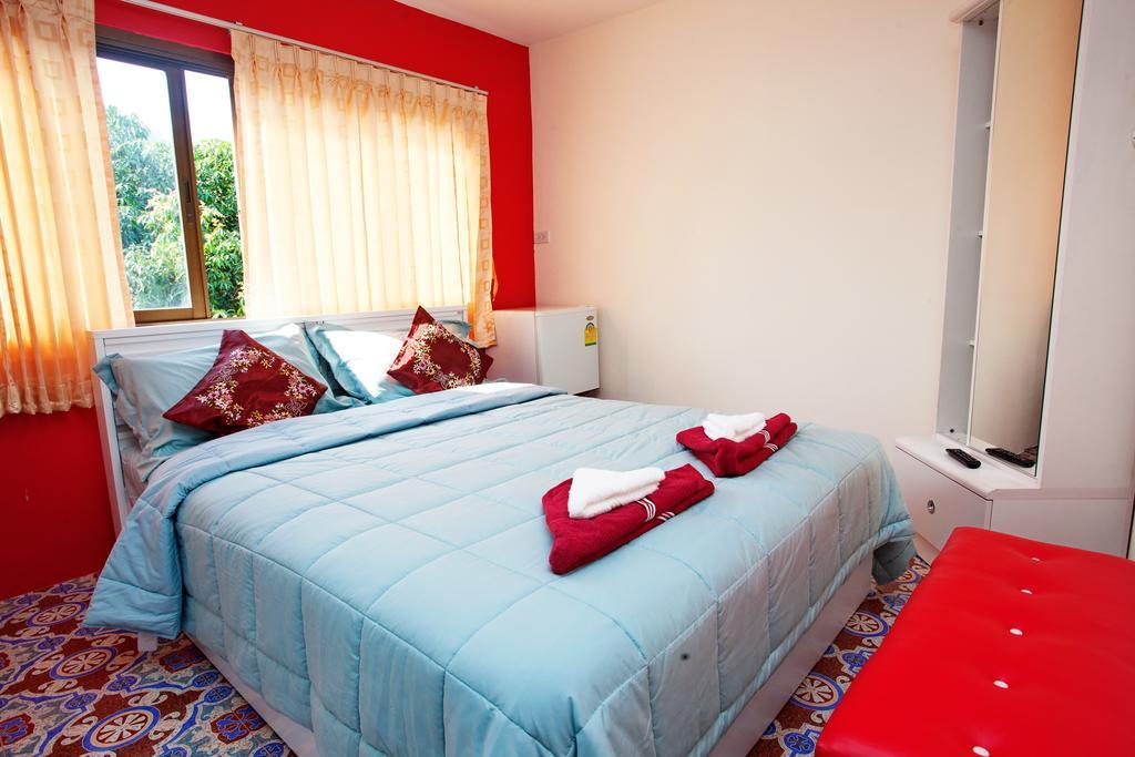 Sea Breeze Guest House Cha-Am Oda fotoğraf