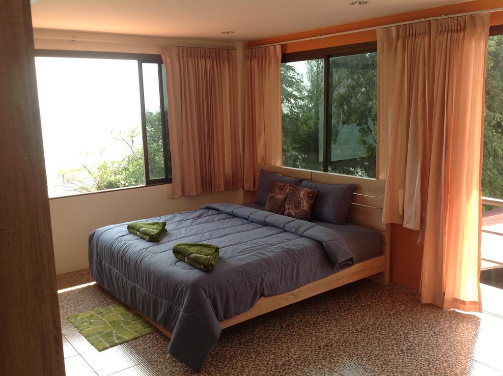Sea Breeze Guest House Cha-Am Oda fotoğraf